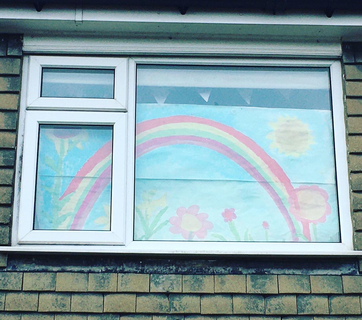 🏘 Window Gallery   🏘

We hope people walking past the house will enjoy seeing our creations, and maybe make some art of their own. Let’s turn the streets into an art gallery! 

#windowgallery #northyorkshire #yorkshiretogether #northallerton #romanby #villagelife #romanbyrocks