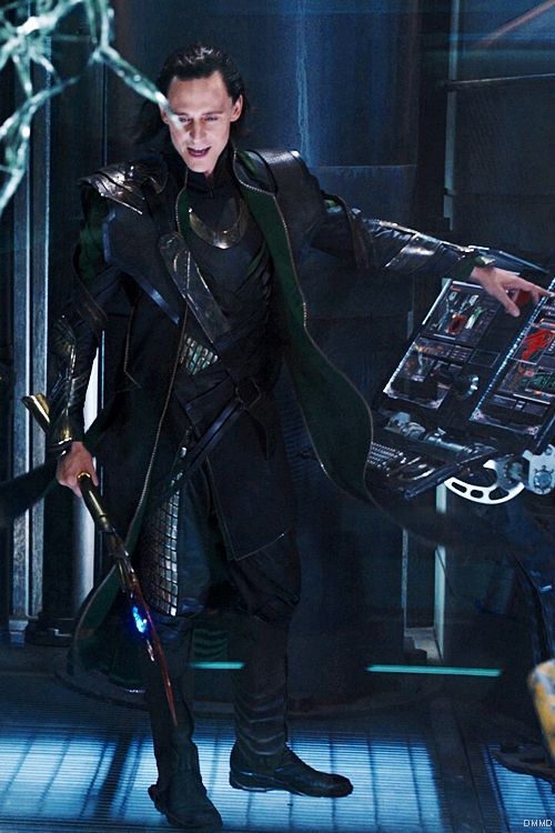 Mischief_Pure's tweet photo. @mead_n_mjolnir Leaves to play with other boy's toys ... 
"what do think what kind fun all this one does?" https://t.co/QA6NHHOCA8