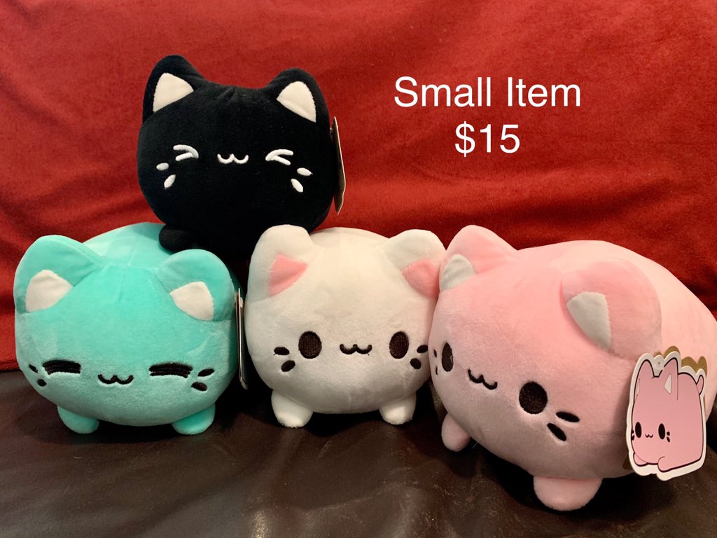 EpicGeekShop's tweet image. We have adorable plush perfect for Easter baskets! 

Purchase with PayPal plus shipping
OR donate to Go Fund Me &amp;amp; get items as Thank You Gifts w free shipping! 

Go Fund Me: gf.me/u/xrayq9 

$20 donation for one small item 
$30 for two small items
$40 for one medium item