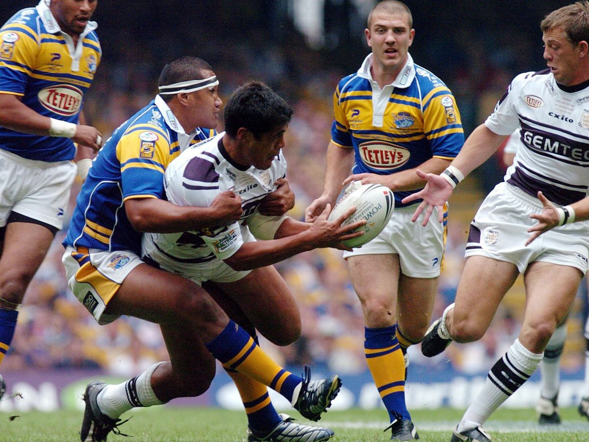 1️⃣5️⃣ years ago this week, New Zealand legend Stephen Kearney joined the Black &amp; Whites!

🗣 "My all-time favourite Kiwi to have played for Hull FC is ____________."

Fill the gap! 🇳🇿