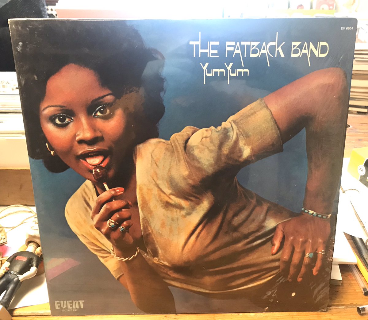 NormalsBooks's tweet image. Music that makes you go Yum Yum! Near mint Event original pressing of early #FatbackBand $25. Open in shrink! Order on our Instagram normals_books_records
