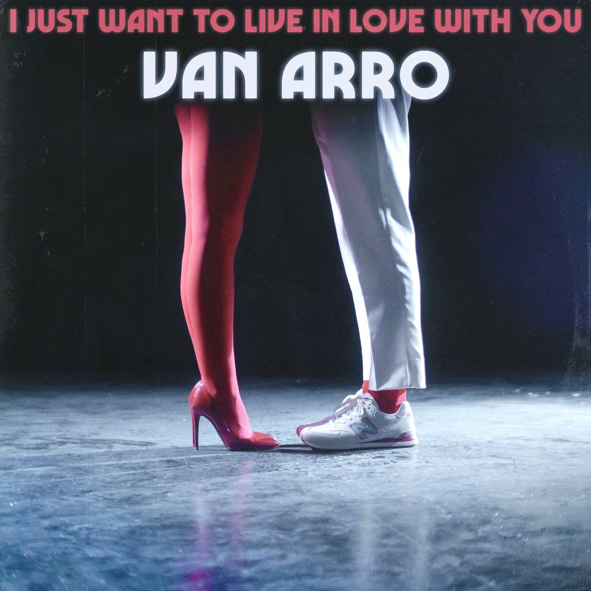 arrovan's tweet photo. New single! New video! OUT NOW 🖤 #VanArro #LiveInLove https://t.co/WbcbDTU8Ae https://t.co/mVl8K51B0z