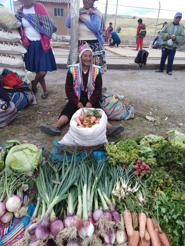 There is no doubt, the population in the communities is vulnerable. We are happy we could help them. At least during the State of Emergency they have food at within reach, thanks to the production of their own vegetable garden.