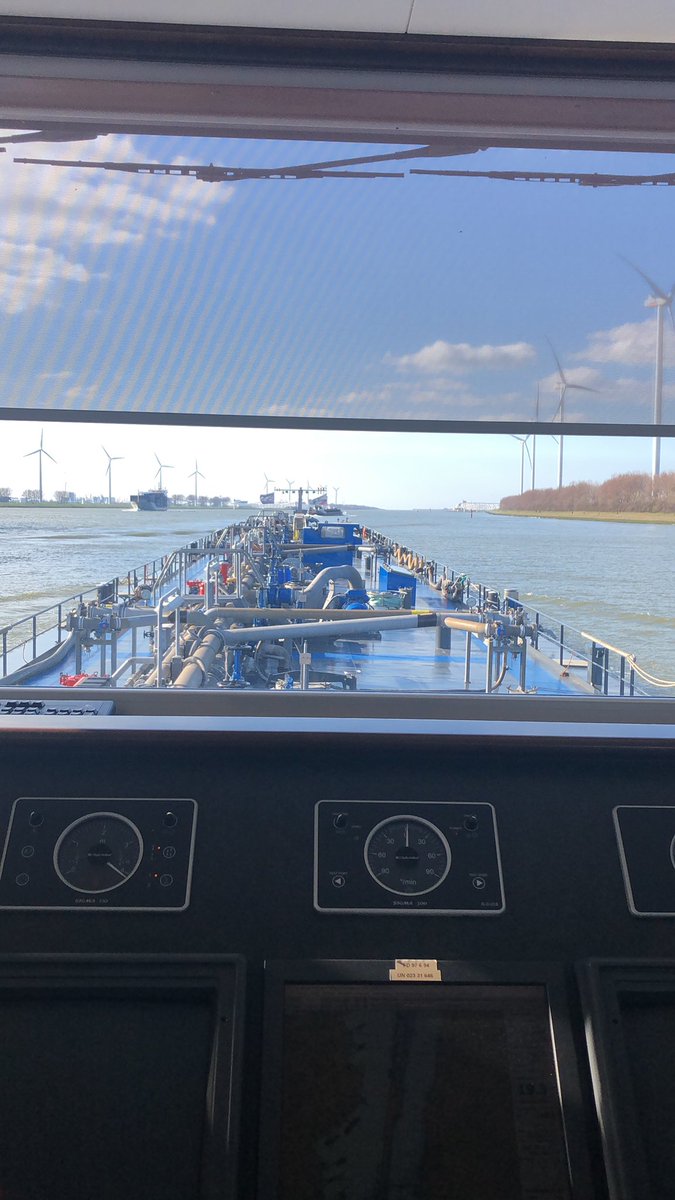 RobbertMenheer's tweet image. Next #bunker #monacomaersk #apm2 #portofrotterdam #onmyway #sailing