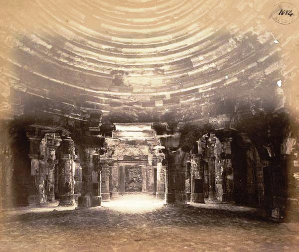 151 years old photos of ruins of Jyotirlinga Somnath temple built by king Kumarpal in 1169 AD. It was ruined by the army of Delhi Sultan Alauddin Khilji (he never visited Gujarat in his lifetime) in 1300 AD. It was abolished to build the present new temple in place of it in 1950.