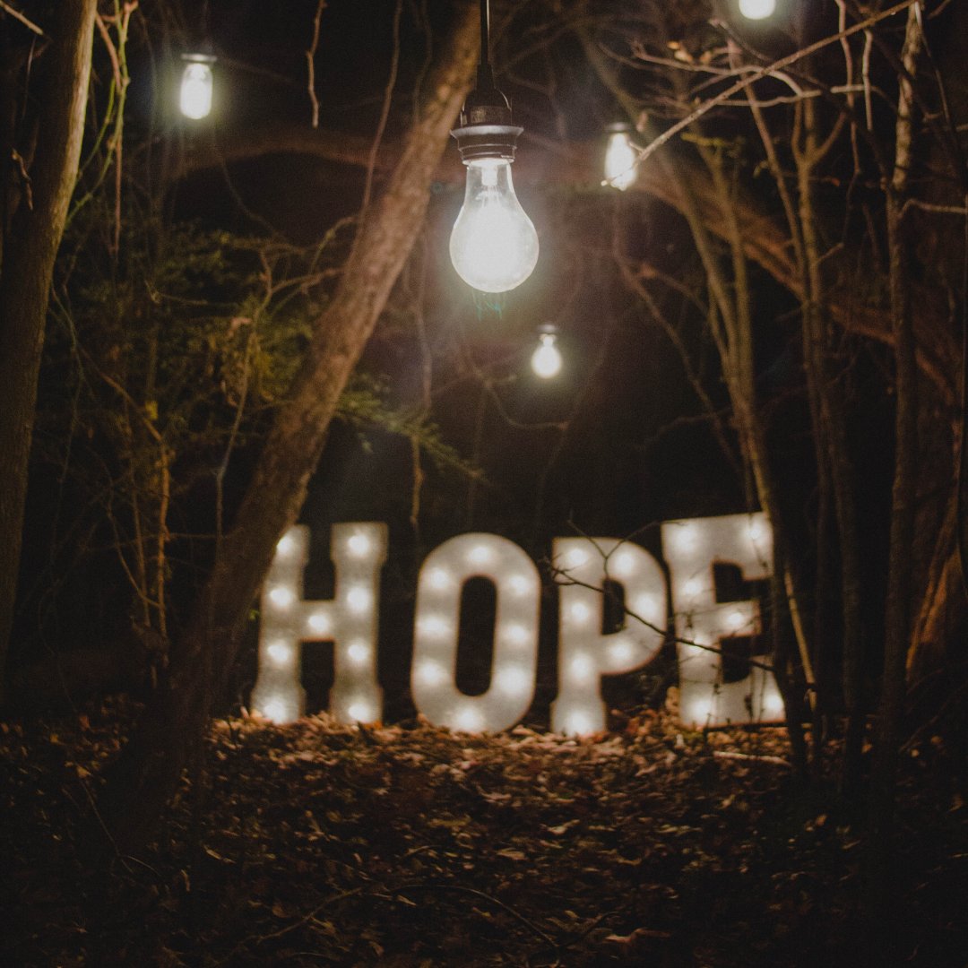UnitySCNV's tweet image. Sharing the USCNV Divine Thought from a recent Sunday:

&quot;To be hopeful in bad times is based on the fact that human history is not only of cruelty, but also of compassion, ... 

See full text on our Facebook page at facebook.com/USCNV/

#hope #UnitySCNV #Unityworldwide