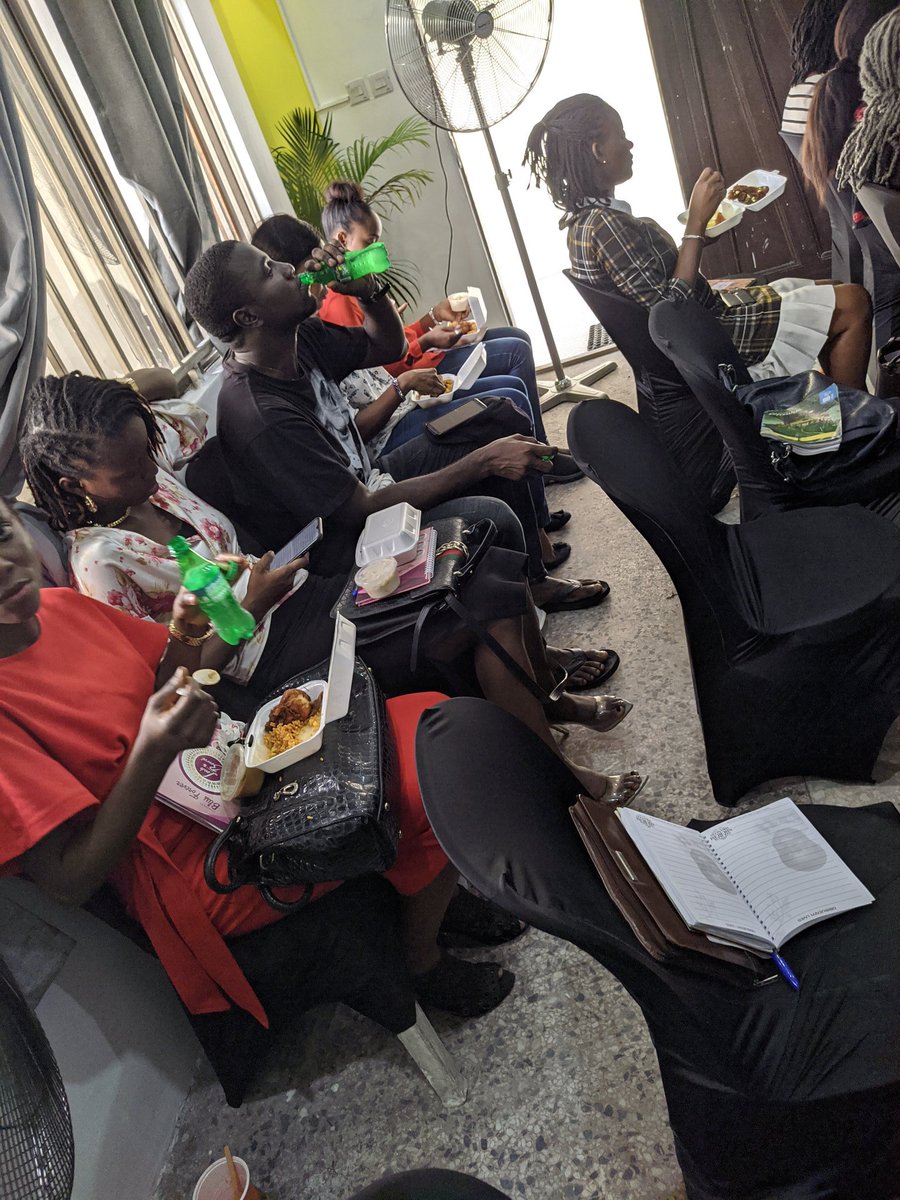 EJRMasterclass's tweet photo. Lunch Time!!!😋😋
@EJRMasterclass 
#opportunities #jobs #network #portharcourt #EJRM https://t.co/LZg3Wx9ckP