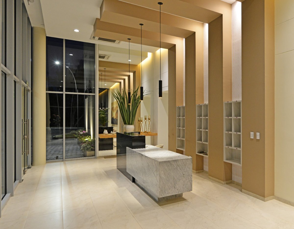 vyvventas's tweet photo. La elegancia de este espectacular Lobby de recepción la encuentras solo en Torre #Fragatta 🏢 vive en el exclusivo sector #LaFloresta rodeado de un ambiente de confort y armonía 🌳🏞 https://t.co/VKCZ464J0r
#VentasVyV #ViviendasyValores #TorreFragatta #ClienteVyV #SoyVyV https://t.co/OHamnGbaQS