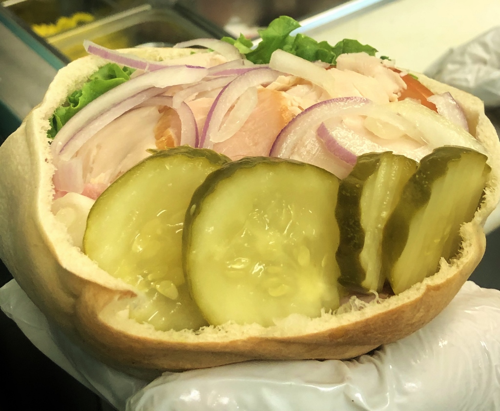 Clara's Tidbits tweet media