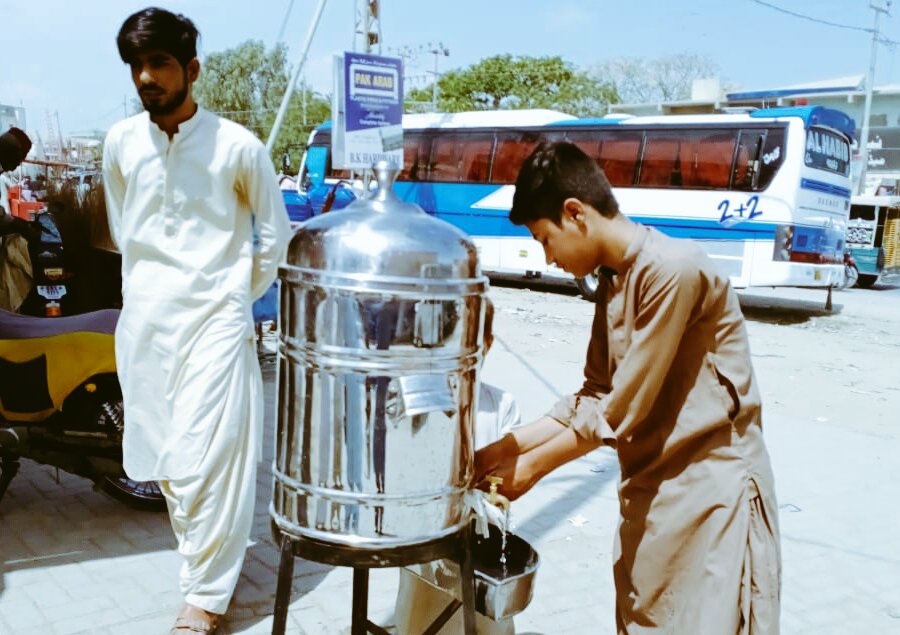 Gurg143's tweet photo. Wash Besin installed including soap at multiple areas of Hub city for bypassers. Make it a routine at home and adopt for further care.

@Groupquetta @QRoonjha https://t.co/xOHHKsIXS7