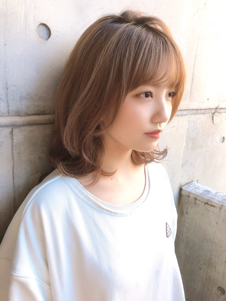 ট ইট র 東 直宙 美容室 ラソル 代表 Akb48の加藤玲奈様ご来店です 前髪カット オリジナルトリートメントです 前髪はシースルーぱっつん前髪にカット トリートメントでツルツルサラサラまとまる髪に ありがとうございました Akb48 加藤玲奈 れなっち