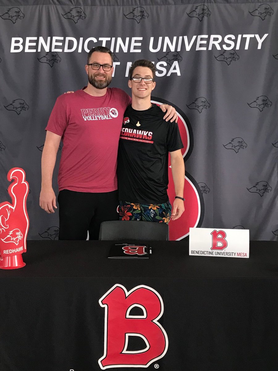 Senior from <a href="/PerryMensVball/">Perry Men's Vball</a> Daxton Tolman and his dad/coach, Ryan Tolman join us now on <a href="/1580TheFanatic/">1580 The Fanatic</a>! Daxton will continue his volleyball career at Benedictine University next year! <a href="/CUSDAthletics/">CUSDAthletics</a> @ryrytolman51 stream: bit.ly/Listen1580