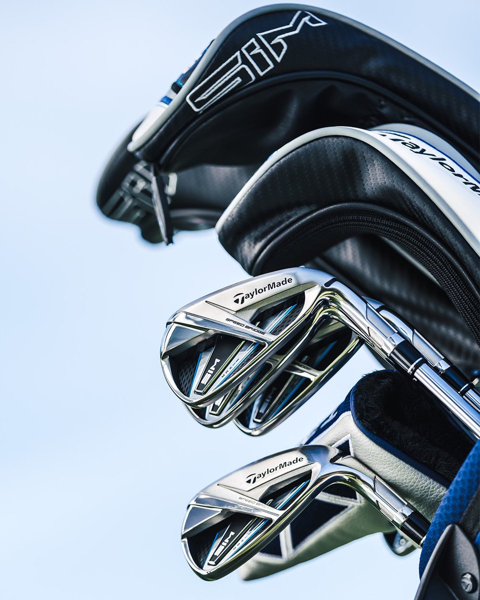 TaylorMadeGolf's tweet image. Par-3. 155 yards. Elevated green. Pin in the middle on the left side. Bit of wind off the left. What club are you reaching for? #SIMirons #SpeedBridge