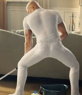 wonder_faII's tweet photo. Where’s Mr. clean when you need him. smh, I gotta do this my damn self https://t.co/i20hkcvL28