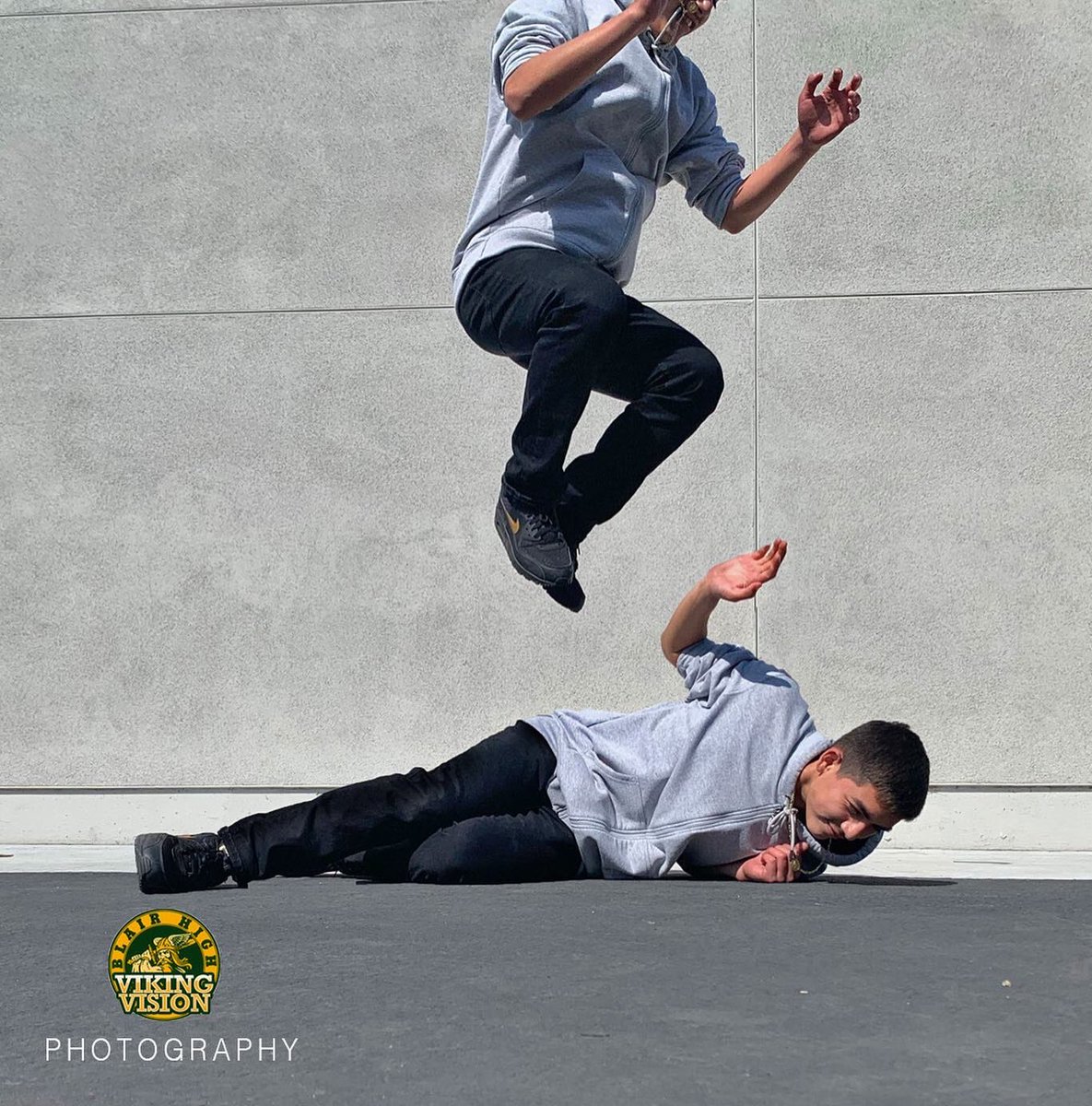 MustangsMediaTV's tweet image. “Jump to it.” 🎵🎼 ⁣
⁣
No. They&apos;re not twins, just a little Photoshop magic. Before school was dismissed last week, Viking Vision photography students enhanced their Photoshop skills using the Quick Selection and Clone Stamp Tools.
⁣
 #photoshop #clonestamp #quickselectiontool