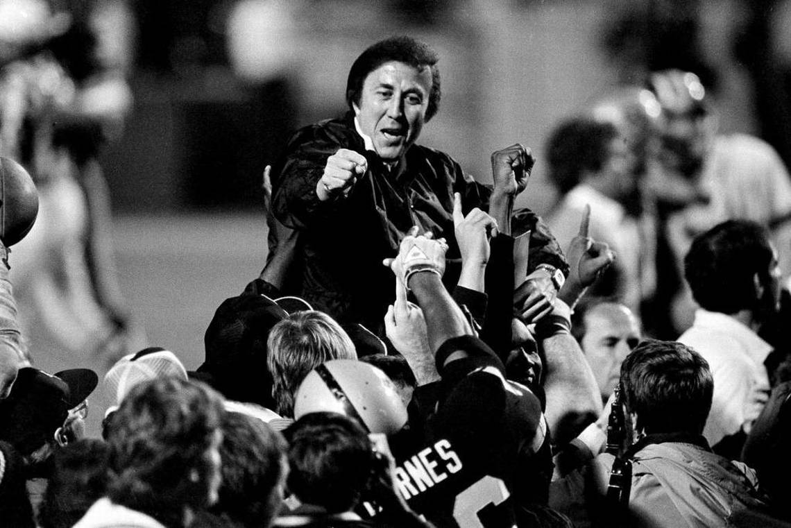 Happy birthday to former coach Tom Flores. He wants everyone to stay safe out there. 
