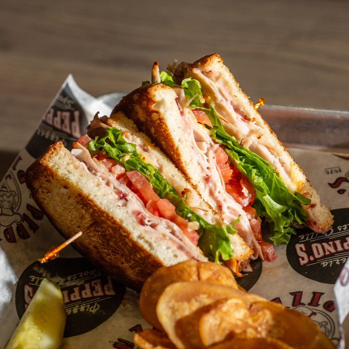 We’re open for carry out and delivery! Order online at peppinospizza.com/grandrapids, or give us a call!
 
Hours : MON-SAT 11am-10pm, SUN 12pm-9pm
 
If you’re thinking of carrying out, don’t forget that we have FREE PARKING to the side of our building.
 
#carryout #delivery #grmi