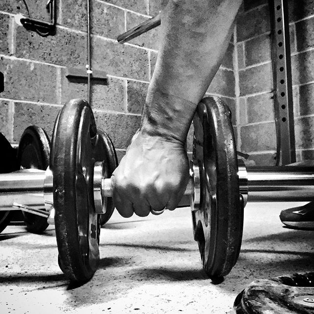 Stay healthy and positive folks ! 💪🏽 .
.
.
.
.
#athomeworkouts #athomeworkout #bodycontrol #coach #workoutfromhome #homeworkout #active #fitfam #strengthandconditioningcoach #exercise #frc #resistancebandsworkout #stretch #upperbodyworkout #workout #work… ift.tt/2xj7N6c