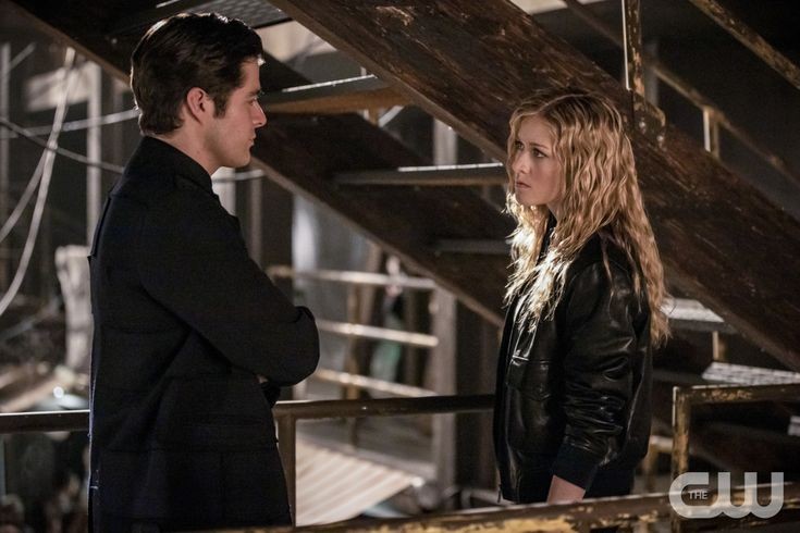 Day 48 -  @TheCW  #GreenArrowAndTheCanaries  @Kat_McNamara  @benlewishere we need this show because we are so lucky to have these two play Mia and William and their bond is so special and beautiful. We definitely need more of it!