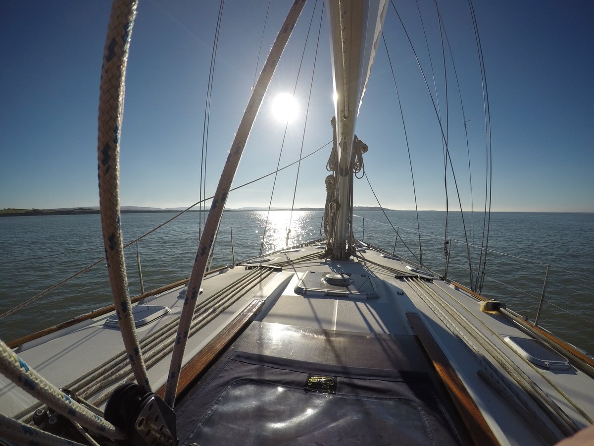 Boataider needing headlining replaced in the forward heads only, based in Gosport. Can anyone quote? <a href="/Boataiduk/">Jennifer Hewitt</a> #boating #sailing #sailinglife #SaturdayMotivation #weekend #marinetrade #fixmyboat