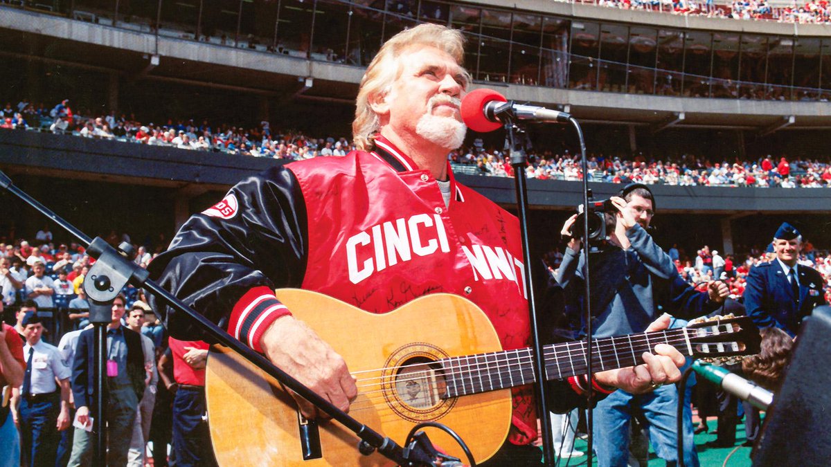 Farewell to a country music legend. Rest in peace, Kenny Rogers. ❤️