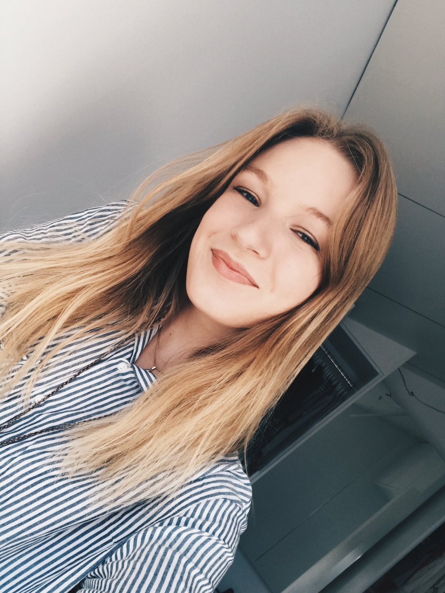 amandineblan's tweet photo. 2017-2018-2019-2020 ♡ https://t.co/mTeVsY1scj