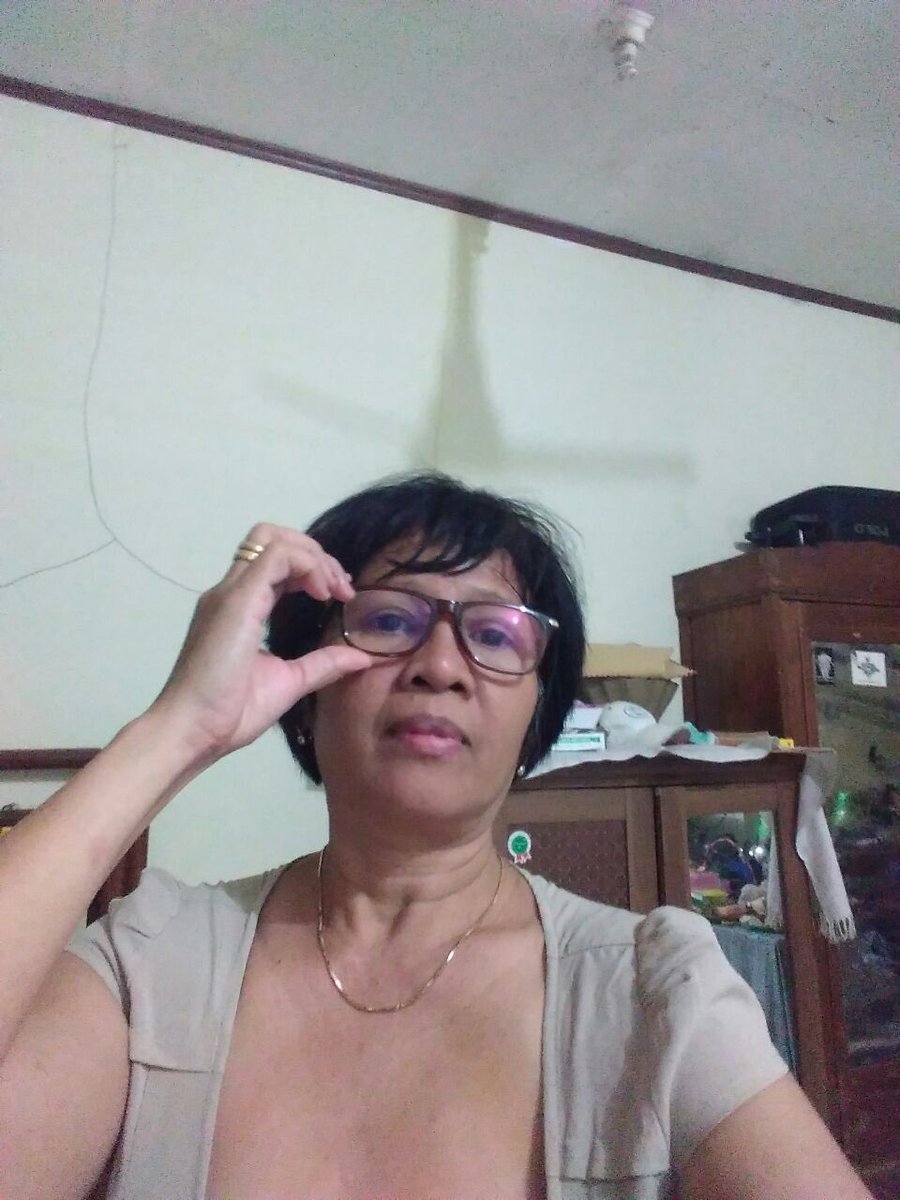 Yuni1945's tweet photo. Kimoci artinya apa ya https://t.co/GEckvfSTQm