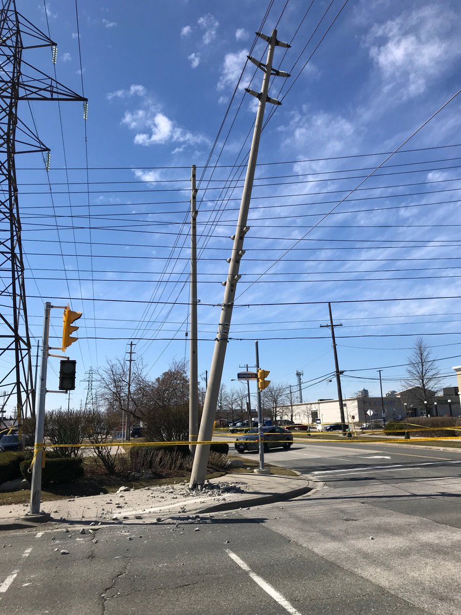 Toronto Hydro On Twitter We Re Aware Of An Outage Within The Following Approximate Boundaries Bloor South To Lakeshore And Kipling East To Parkside Crews Will Be Dispatched To Investigate We Know This