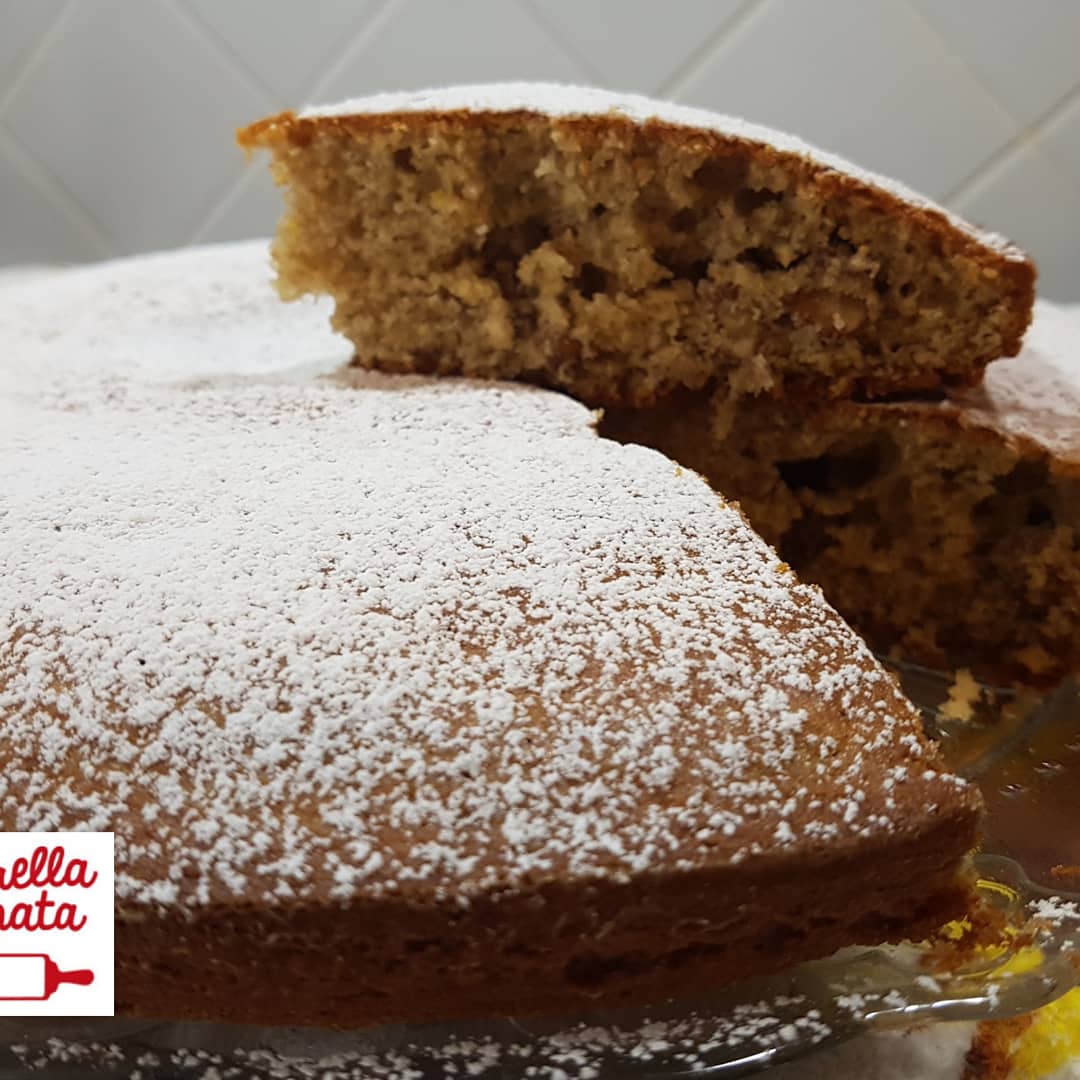 MSglutinata's tweet photo. Torta di #noci per addolcire la giornata.

#lericettedellamattarella #senzalattosio #senzaglutine #wlecosesemplici #merendaconibambini https://t.co/VoK9L2qh6s