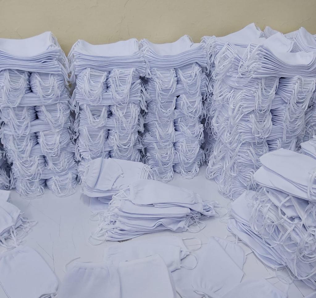 espanafy's tweet photo. MASKS 3.000.000 in stock https://t.co/2Uho6SAwTj