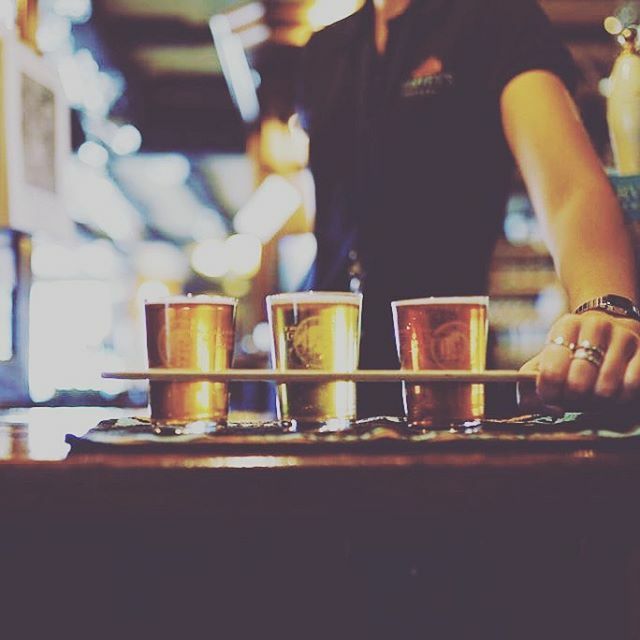 Ah hour left to go till #harveystakeaway closes for the night ..... @harveysbrewery @lamb1790 ift.tt/3beuffG