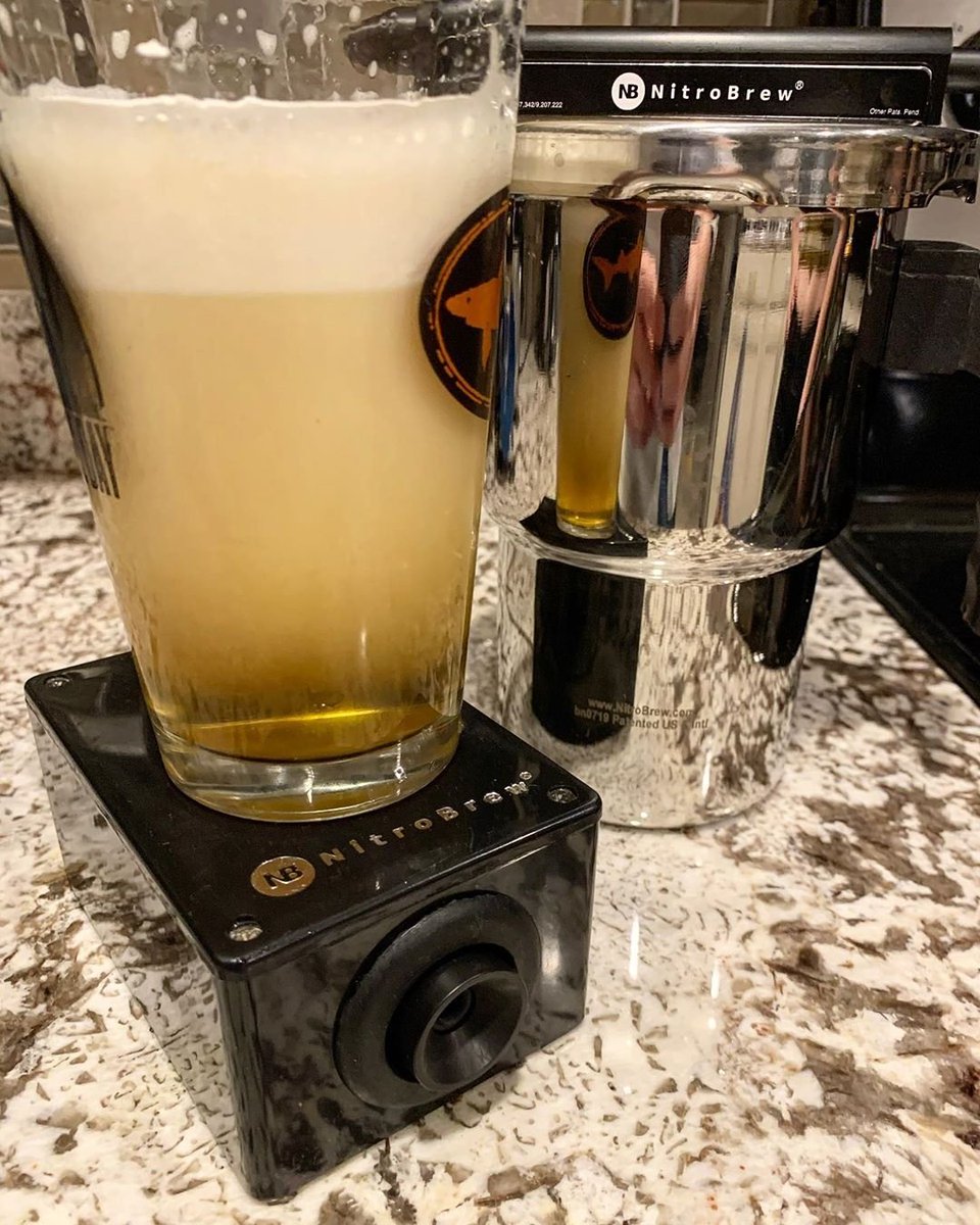 NitroBrew's tweet photo. Quarantine ain’t so bad when you have beer to nitrogenate! #NitroBrew 😷🍻
#motherroadbrewing #ipa #nitroipa #nitroathome #nitrobeer #craftbeer #homebrew #homebrewer #beergirl #girlswhodrinkbeer #craftbeerchick #localbeer #quarantineandchill #stayhome https://t.co/Vp3v0hVHg5