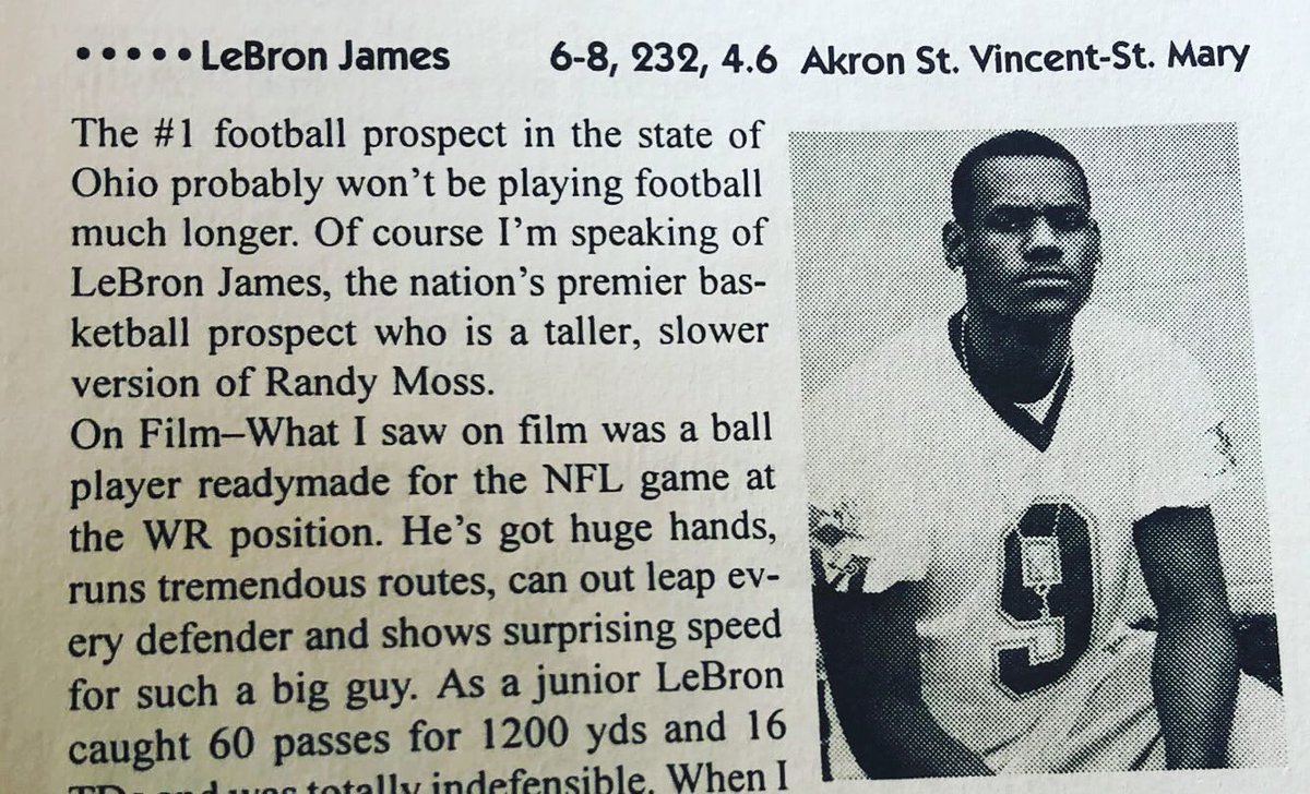 1UpStats's tweet photo. LeBron was well on his way to being something truly special in football 🏈! #FootballisOhio #GridironPrep #GoatJames #2SportAthlete https://t.co/06r1J1g27t