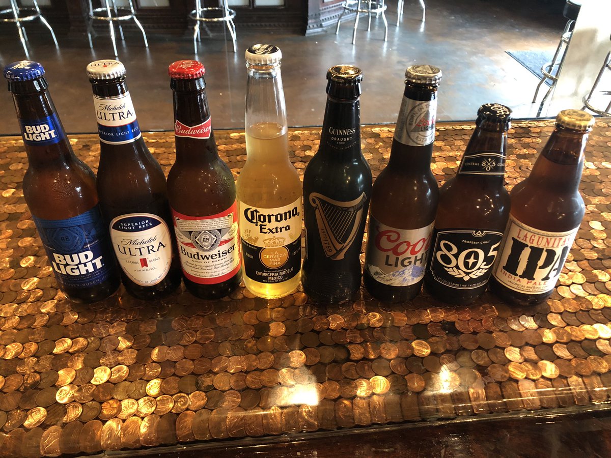pub_lincoln's tweet photo. To go cocktails sold in batches of 2 for $10! ($14 for premium drinks) Customize your own 6 pack of bottled beer for $12! &amp; @FullCircleBrews 4 packs for $20 (1 can for $5) 🍻FULL FOOD MENU available for take out ! 🙌🏼 Entire purchase must be $20 minimum #TheLincoln #TowerDistrict https://t.co/EeZgOSeQHq