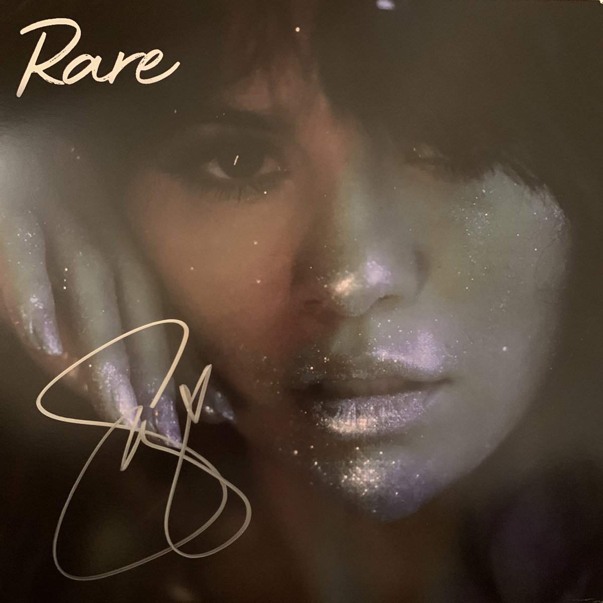 cristpat17's tweet photo. Finally got it @selenagomez @SelenaFanClub!!! Better late than never I guess lol #SelenaGomez #StreamRARE #RAREoutNow https://t.co/ozAZ0wuItu
