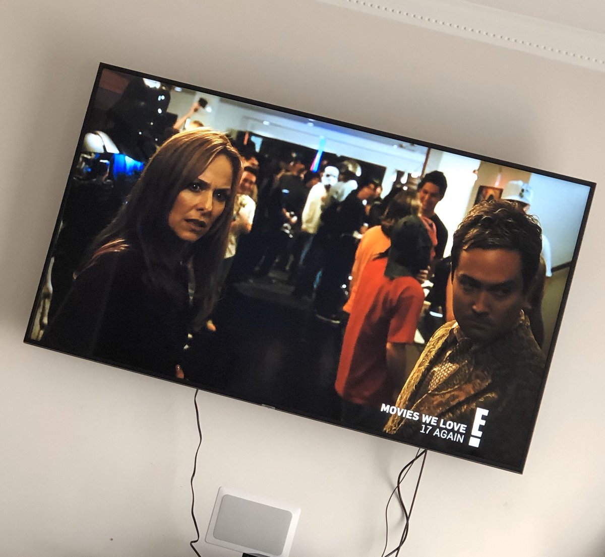 ariech29's tweet photo. Throwing it back to @MeloraHardin crushin it in #17Again  @TheBoldTypeTV #idol #movieswelove #StayAtHome https://t.co/vukXy3Vxl9