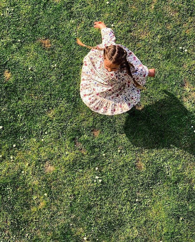 Bellissima questa foto di @yunwell  che sa di primavera e di vita ! .
.
.
Condividete le vostre vecchie foto conservate nel cassetto. Le aspettiamo!

#igersud #igersfvg #weareigersit #instagramersitalia #italiachiamo  #iorestoacasa ift.tt/33HZe15