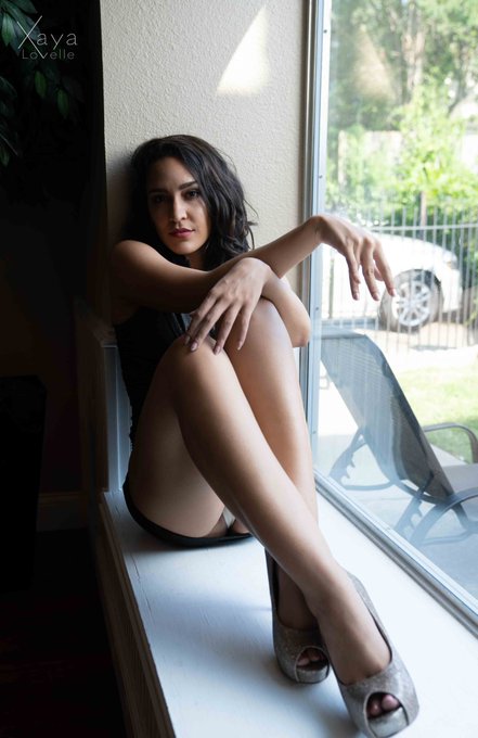 📸: @EratikEnt https://t.co/e2rzeUF9Ll<a class="tags" target="_blank" title="On Twitter" href="/?out=eyJ0eXAiOiJKV1QiLCJhbGciOiJIUzUxMiJ9.eyJpYXQiOjE3MjQ5MTg4OTYsImlzcyI6InR3cG9ybnN0YXJzLmNvbSIsIm5iZiI6MTcyNDkxODg5NiwiZXhwIjoxNzU2NDU0ODk2LCJyZWRpcmVjdF91cmwiOiJodHRwczovL3R3aXR0ZXIuY29tL0VyYXRpa0VudCJ9.O-NYS8M9Ul7WFGZdaXA6pSs48ExEvBbxjVU7DvHuRQj1cuMZk4XnSVrOei2gQD-RQIEXOuYB-wWGEzqZk5AlTg">@EratikEnt</a><a href="/tag/mvsales"class="tags"><span>#mvsales</span></a>