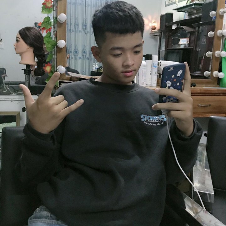 b68350031's tweet photo. Hãy cùng trò chuyện với mình nhé #BIGOLIVE https://t.co/0p0JMkQ5o1 https://t.co/yyaczHIdmx