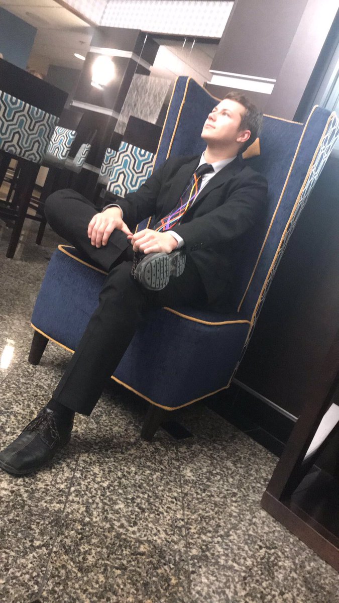 AlphaPiEpsilon1's tweet photo. A blastinβ happy birthday to Jarod Wenger!!! Happy birthday!!! Hope itβs as EXCELLENT as you are!!! βππ©π€ππβοΈπ¦π€ππ #AlphaPiEpsilon #ΞΞ Ξ #maroonmen #goldmen #goape https://t.co/5UsqmhbX7m