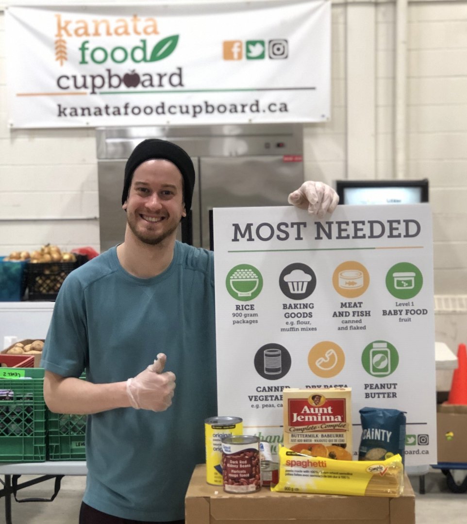 KanataFoodCpbrd's tweet image. There will be bins outside of our warehouse (340 Legget Drive) for you to drop them off Mon-Fri between 9am-12pm!

Every time we put this call out our community steps up! We need your help as much as ever! #community