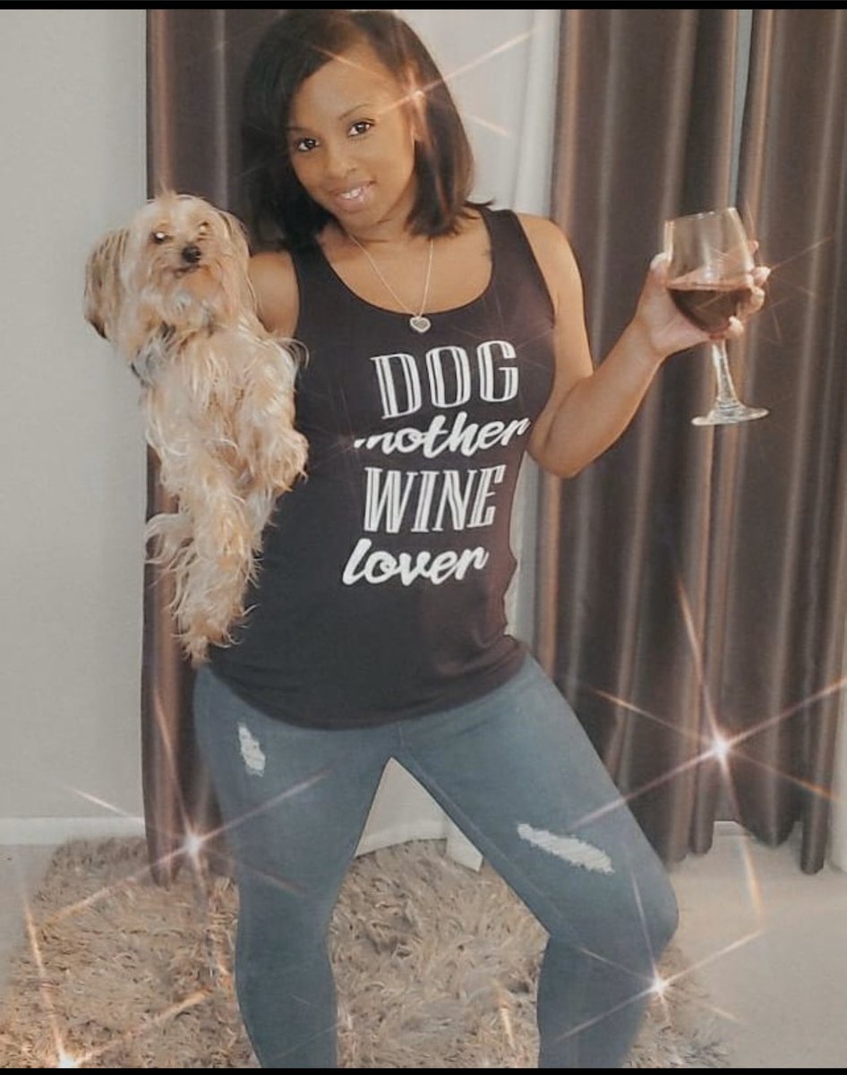 BellaNotte2020's tweet photo. Come on dog lovers-check this out! #dogmom #winelover #Fashionista  #onlineshopping #onlineboutique #plussizebeauty #QuaratineAndChill #quarantineshopping #CoronavirusPandemic #NoCoronaVirus #bellanotte #bebella https://t.co/sl2UmpvRrz