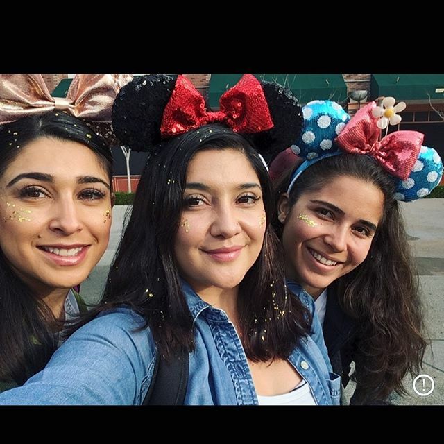 JeY505's tweet photo. Happy haps to my big sis! 
I’ve always looked up to you and today is no different. Love you 😍👯‍♀️ https://t.co/kxwTLx8lLj https://t.co/sTq8ULKwkl