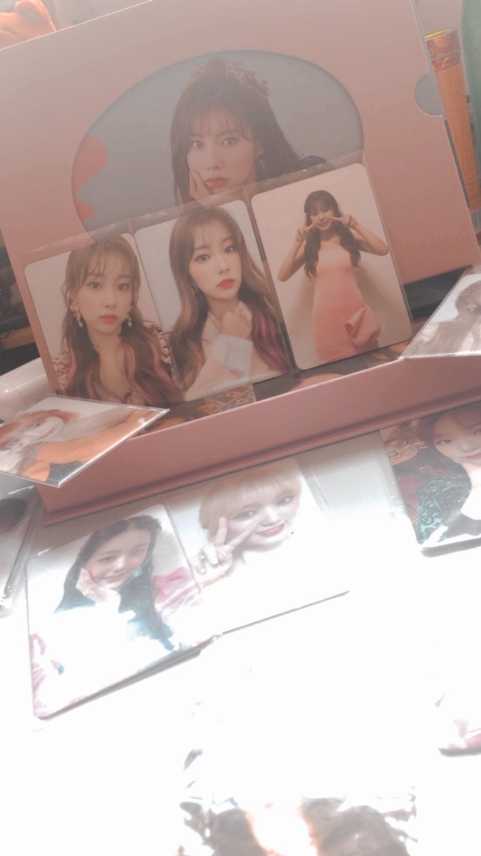 _izonethings_'s tweet photo. 🤩 https://t.co/RxJSPeqlWB