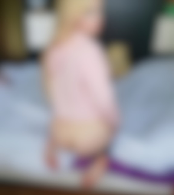 New photo up on Modelhub! This one is only for my Fan Club members. Sign up now: https://t.co/SNBKdAqotl