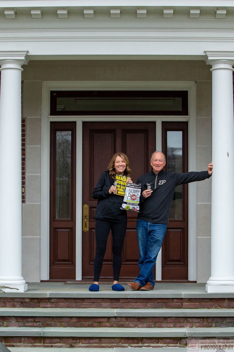 Staying home. Reading. Eating popcorn! #AtOurDoorstep ⁦<a href="/NEPStudios/">Nathaniel Edmunds</a>⁩ @nathanieledmunds