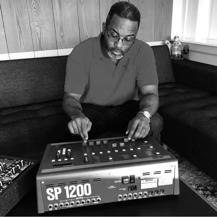 40yearsofhiphop's tweet image. #onthisday March 21th, Happy born day to Large Professor @PLargePro #largeprofessor #largepro #extrap #todayinhiphophistory #waybackwhen #waybackwhenblog #40yearsofhiphop