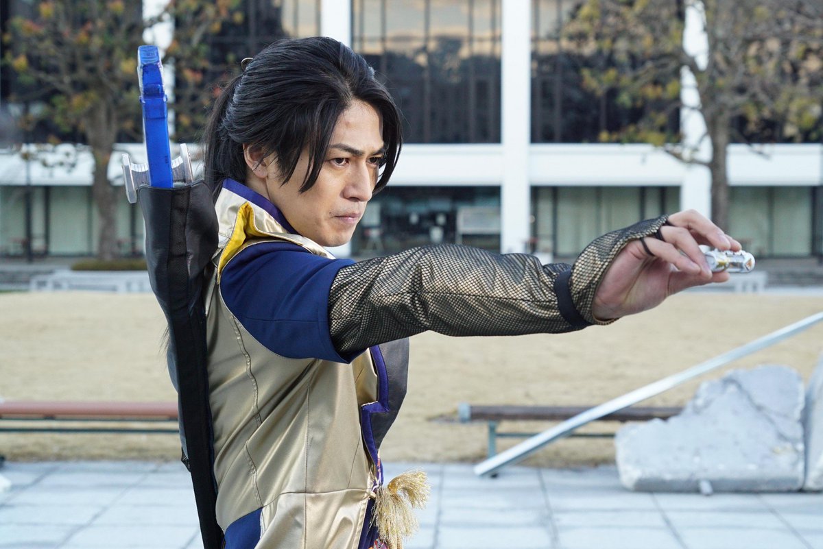 空蝉丸 キョウリュウゴールド ジャケット