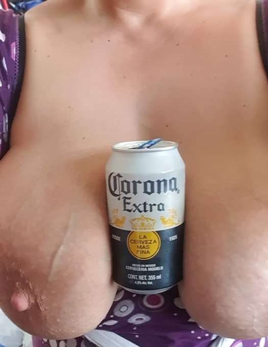 36ddd Tits Porn Pics & Naked Photos 