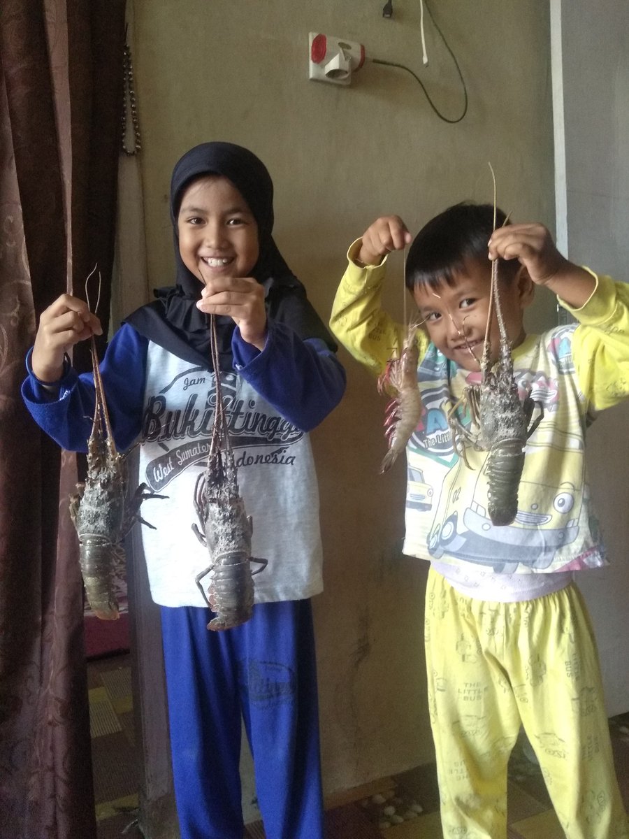 Defrian79524401's tweet image. Bagus nya di masak apa ini buk @susipudjiastuti .?? Follow ya buk...😁😁😁